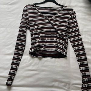 Pac-sun Essentials cropped long sleeve